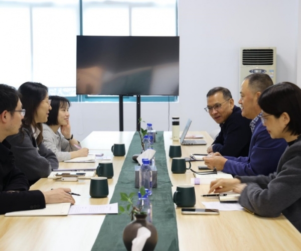 关切关切落实处，政企同心谋发展